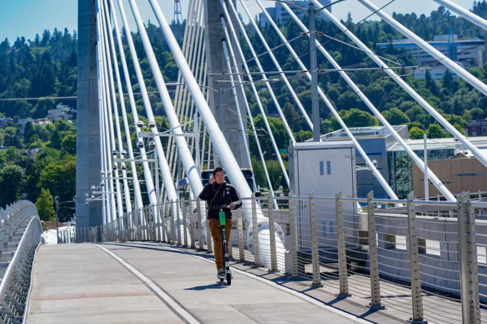 Tilikum Crossing